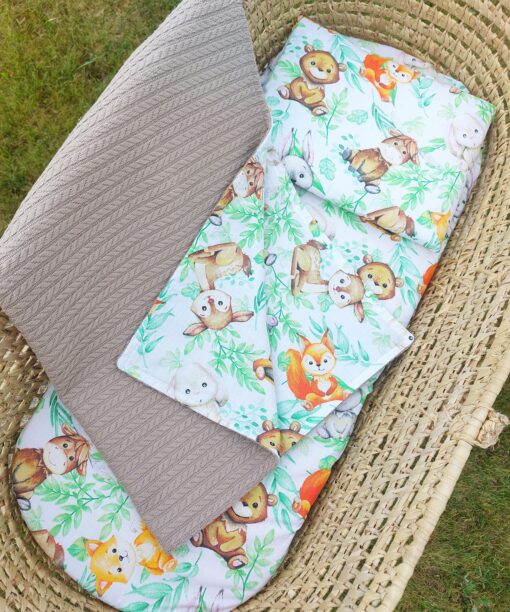 VASARINIS RINKINYS Į VEŽIMĖLĮ ŽVĖRELIAI MIŠKE